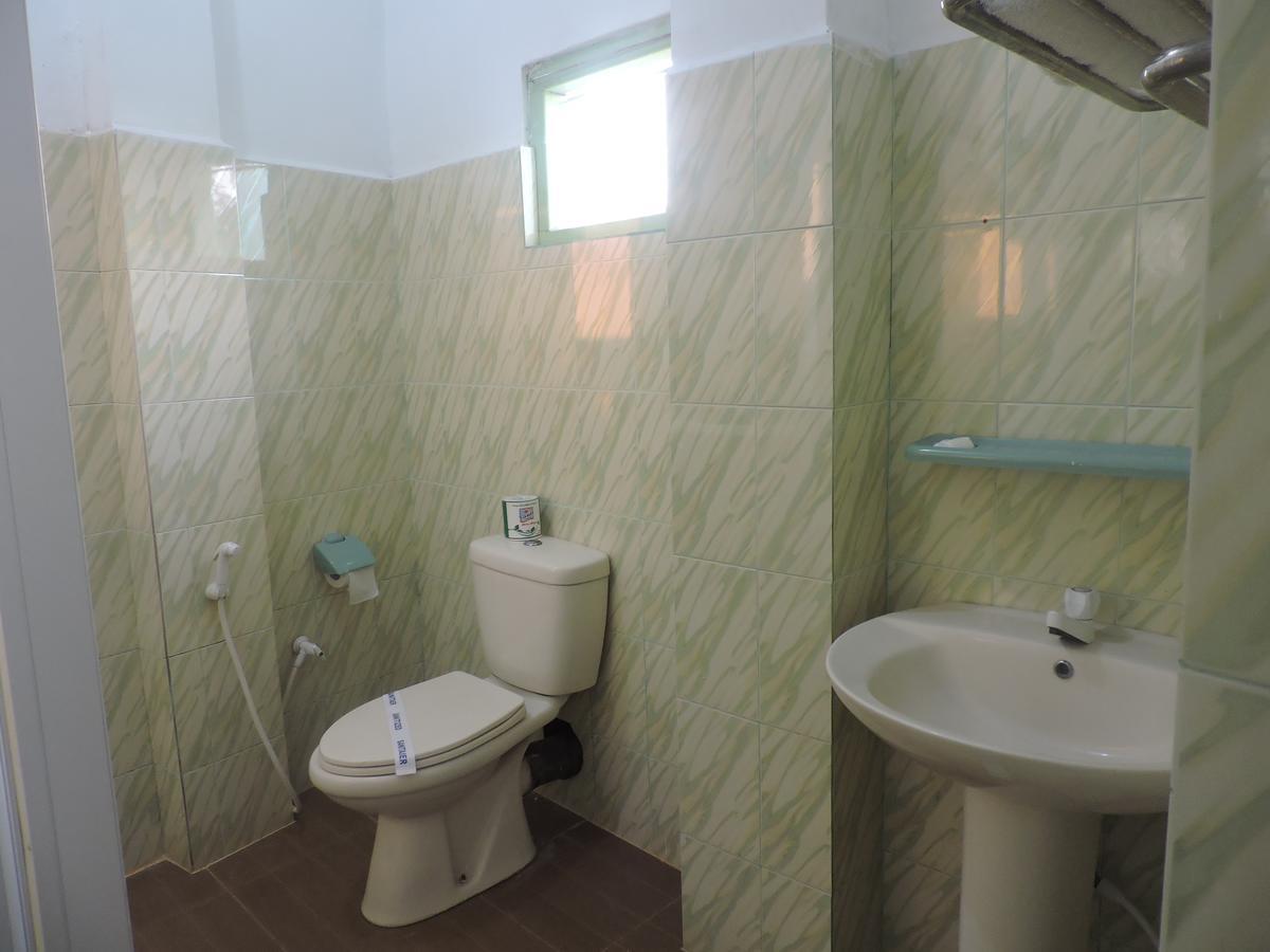 Green Park Beach Hotel Trikunamalaja Zewnętrze zdjęcie