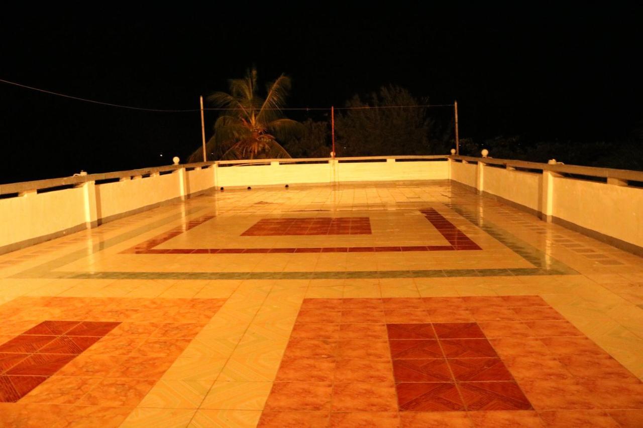 Green Park Beach Hotel Trikunamalaja Zewnętrze zdjęcie